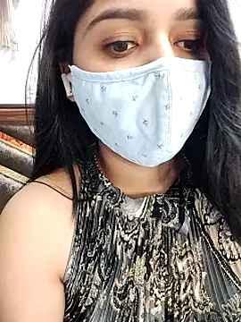 Gloie4u online show from March 3, 2025, 8:43 pm