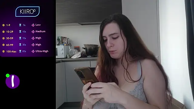 Snapshot of Dominahot4you chatting on September 18, 2025, 7:55 am Dominahot4you online show from September 18, 2025, 7:55 am