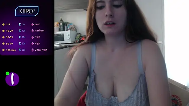 Snapshot of Dominahot4you chatting on September 12, 2025, 7:52 am Dominahot4you online show from September 12, 2025, 7:52 am