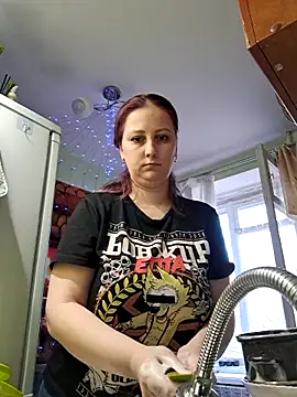 Sakura Green online show from March 13, 2026, 2:44 pm