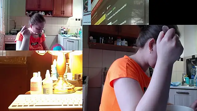 Sakura Green online show from November 15, 2025, 6:50 am