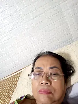 Hotestlove online show from October 7, 2025, 1:45 pm