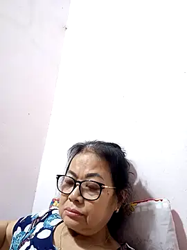 Hotestlove online show from February 22, 2026, 1:57 pm