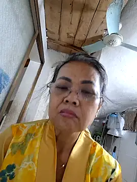 Hotestlove online show from October 24, 2025, 1:26 am