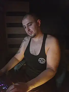 Foxyshaved online show from January 16, 2026, 3:54 am