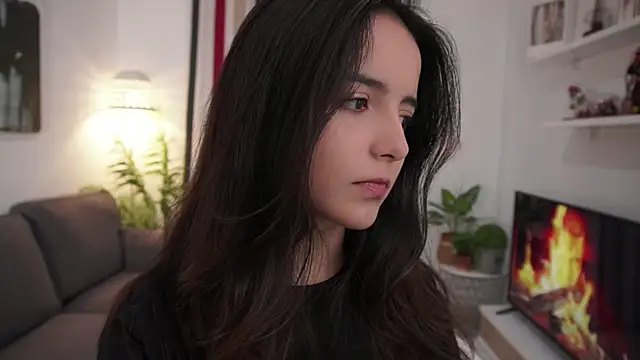 Snapshot of Raychell_Black chatting on February 12, 2026, 4:18 pm Raychell Black online show from February 12, 2026, 4:18 pm