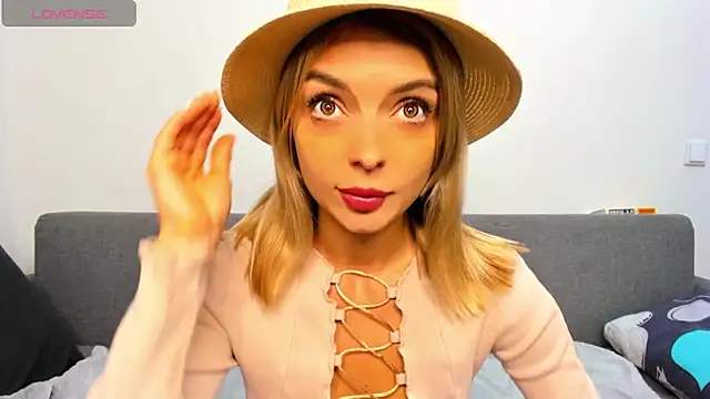  ellen meow  online show from November 11, 2025, 9:20 pm