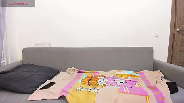  ellen meow  online show from March 16, 2025, 9:37 pm