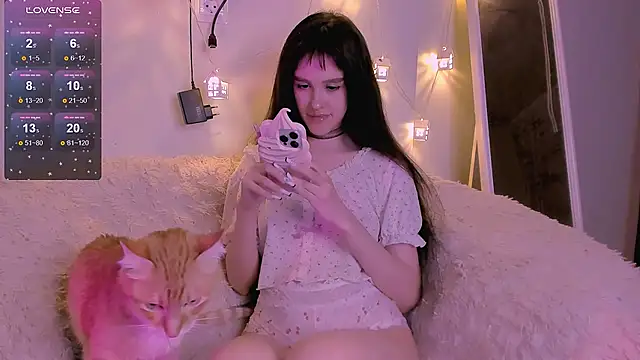 Snapshot of Sofagreen_ chatting on March 20, 2025, 7:46 pm Sofagreen online show from March 20, 2025, 7:46 pm