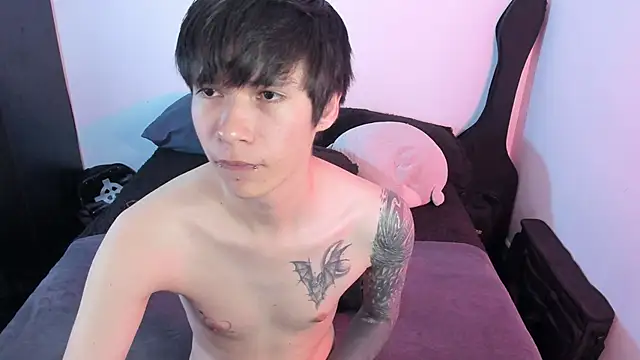 Aventure Twinks online show from November 9, 2025, 12:58 am