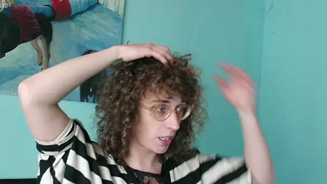 Prxscillia Tx online show from November 6, 2025, 1:48 pm