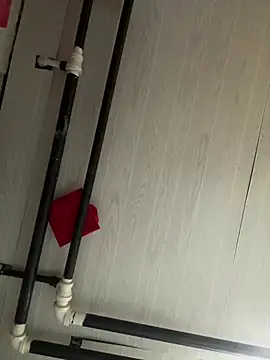 Snapshot of Lmkulike chatting on April 1, 2026, 4:25 am Lmkulike online show from April 1, 2026, 4:25 am