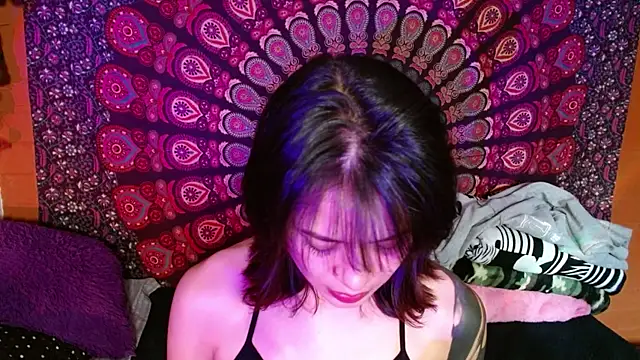 Snapshot of AbbySccott chatting on February 19, 2025, 7:16 pm AbbySccott online show from February 19, 2025, 7:16 pm