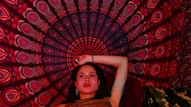 Snapshot of AbbySccott chatting on December 27, 2024, 3:20 am AbbySccott online show from December 27, 2024, 3:20 am