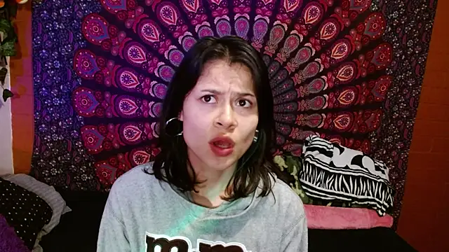 Snapshot of AbbySccott chatting on February 19, 2025, 12:03 am AbbySccott online show from February 19, 2025, 12:03 am