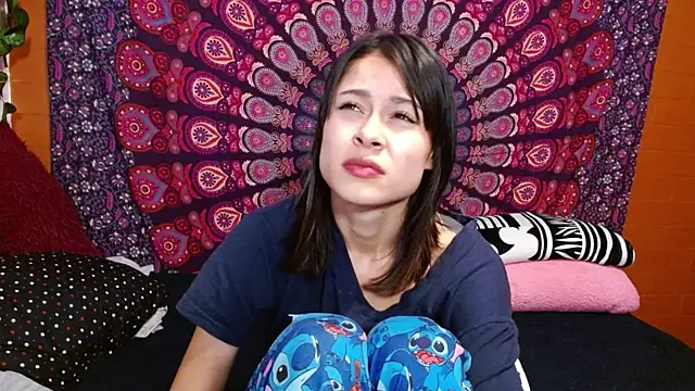 Snapshot of AbbySccott chatting on March 6, 2025, 12:21 am AbbySccott online show from March 6, 2025, 12:21 am