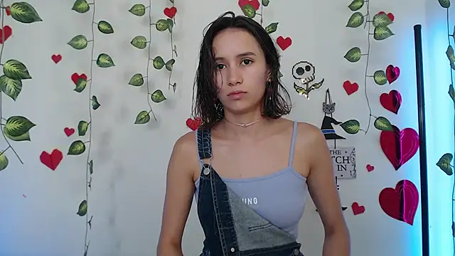 reaLISStic online show from February 19, 2025, 7:37 pm