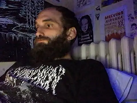 bigluke9469 online show from May 28, 2026, 10:22 am