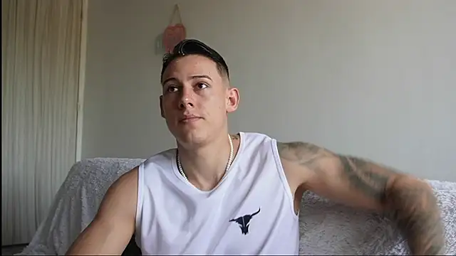 Muscle King Cum online show from June 10, 2026, 1:56 pm