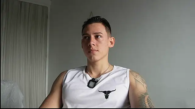Muscle King Cum online show from June 16, 2026, 2:50 pm