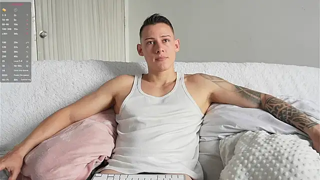 Muscle King Cum online show from March 4, 2026, 2:36 pm