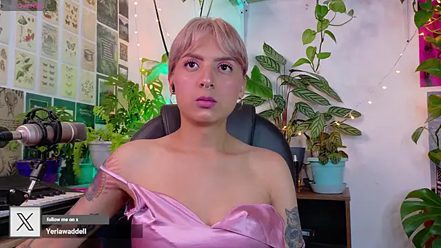 Snapshot of Yeriawaddell_ chatting on February 20, 2026, 9:39 pm Yeriawaddell online show from February 20, 2026, 9:39 pm