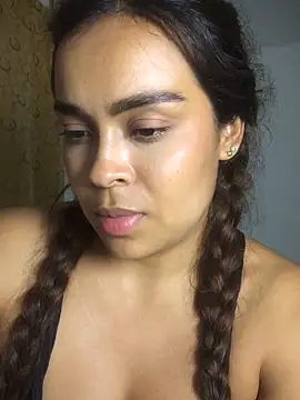 JuanaSimons online show from January 6, 2026, 12:36 am