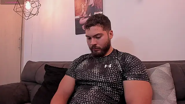 SebastianVilla  online show from September 12, 2025, 11:37 pm