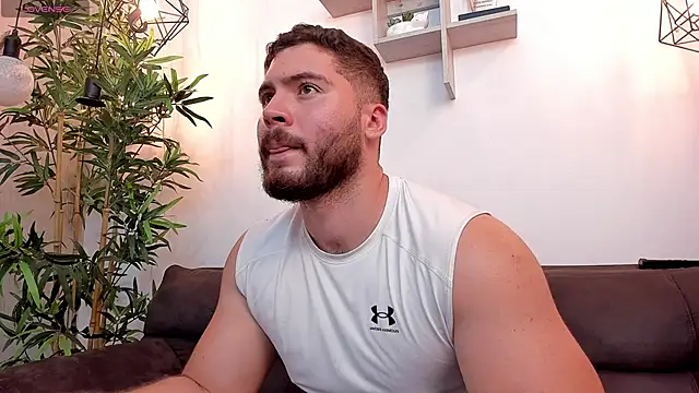 SebastianVilla  online show from November 11, 2025, 11:42 pm