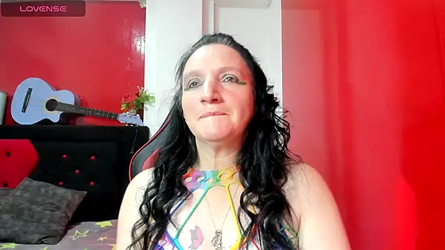 Snapshot of Andrefoxx_ chatting on September 17, 2025, 3:08 am Andrefoxx online show from September 17, 2025, 3:08 am