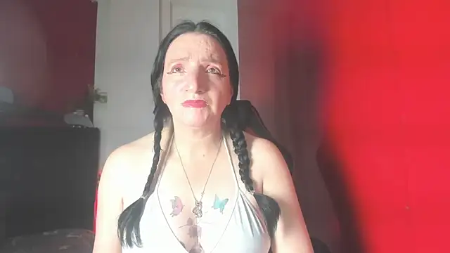 Snapshot of Andrefoxx_ chatting on September 20, 2025, 3:11 am Andrefoxx online show from September 20, 2025, 3:11 am