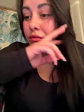 DaisyStreet online show from November 14, 2025, 10:57 pm