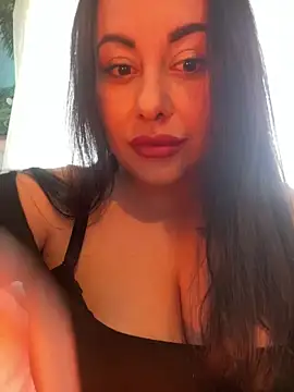 DaisyStreet online show from March 28, 2026, 8:15 am