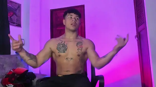 Snapshot of Dominic_Biker__ chatting on February 13, 2026, 2:44 am Dominic Biker online show from February 13, 2026, 2:44 am