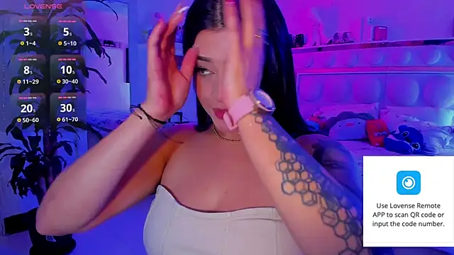 lucianaroy online show from June 16, 2026, 8:31 pm
