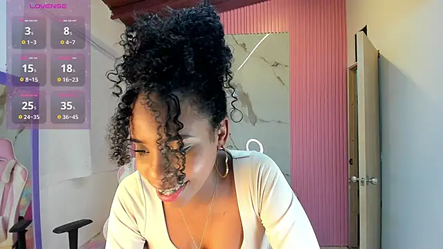 Snapshot of lia_16 chatting on January 30, 2025, 4:16 am lia 16 online show from January 30, 2025, 4:16 am