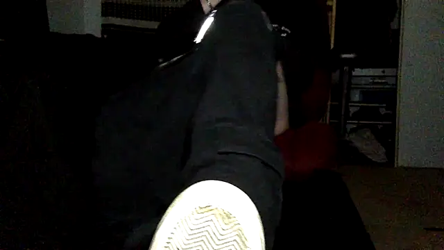 spicylaboi online show from April 18, 2026, 5:10 am