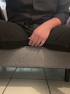 Piscislove online show from February 11, 2026, 8:09 pm