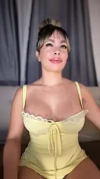 Snapshot of Alison_Diaz17 chatting on February 28, 2026, 11:48 pm Alison Diaz17 online show from February 28, 2026, 11:48 pm