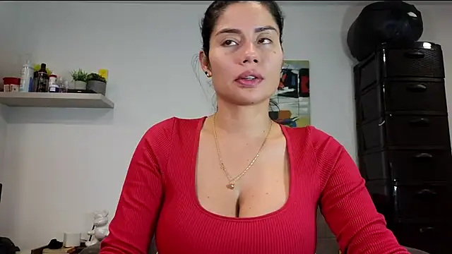 Snapshot of Alondra_fetish chatting on July 11, 2026, 4:02 am Alondra fetish online show from July 11, 2026, 4:02 am