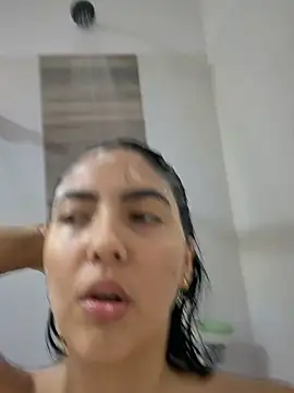 Snapshot of MarianaBenz chatting on March 20, 2026, 1:56 pm MarianaBenz online show from March 20, 2026, 1:56 pm