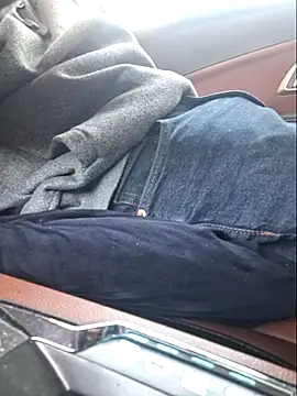 Sting21  online show from April 18, 2026, 2:08 pm