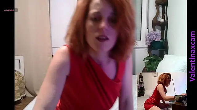 Snapshot of valentinaxcam chatting on December 31, 2024, 10:56 pm valentinaxcam online show from December 31, 2024, 10:56 pm