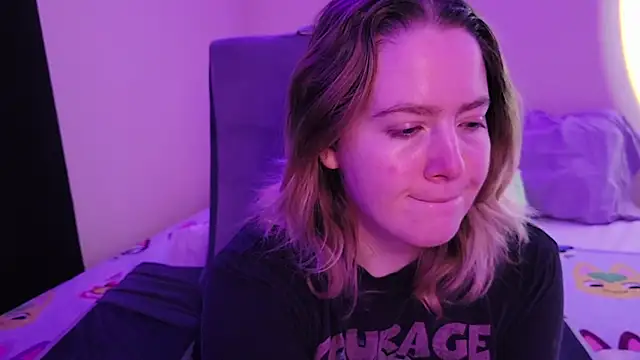 InternetFairy XO online show from November 22, 2025, 5:39 am