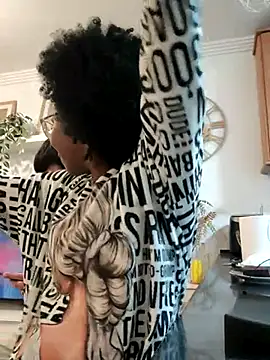 Jeniffer Jarvis online show from March 9, 2025, 8:42 pm