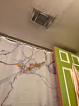 Southern Bella online show from November 4, 2025, 11:25 am