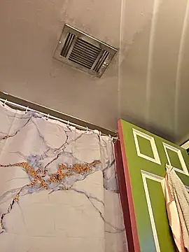 Southern Bella online show from September 20, 2025, 11:48 am