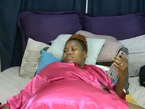 Snapshot of Real1SweetQueen chatting on February 26, 2026, 8:09 pm Real1SweetQueen online show from February 26, 2026, 8:09 pm