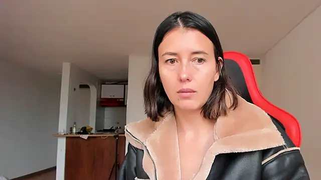 Snapshot of zoe_jeane_beker chatting on February 17, 2025, 10:05 pm zoe jeane beker online show from February 17, 2025, 10:05 pm