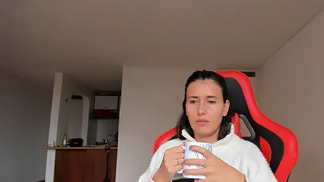 Snapshot of zoe_jeane_beker chatting on February 16, 2025, 9:05 pm zoe jeane beker online show from February 16, 2025, 9:05 pm